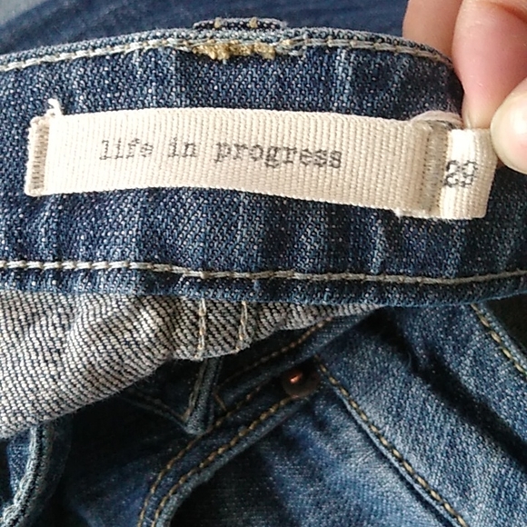 Life in Progress Straight Leg Jeans - Picture 6 of 9